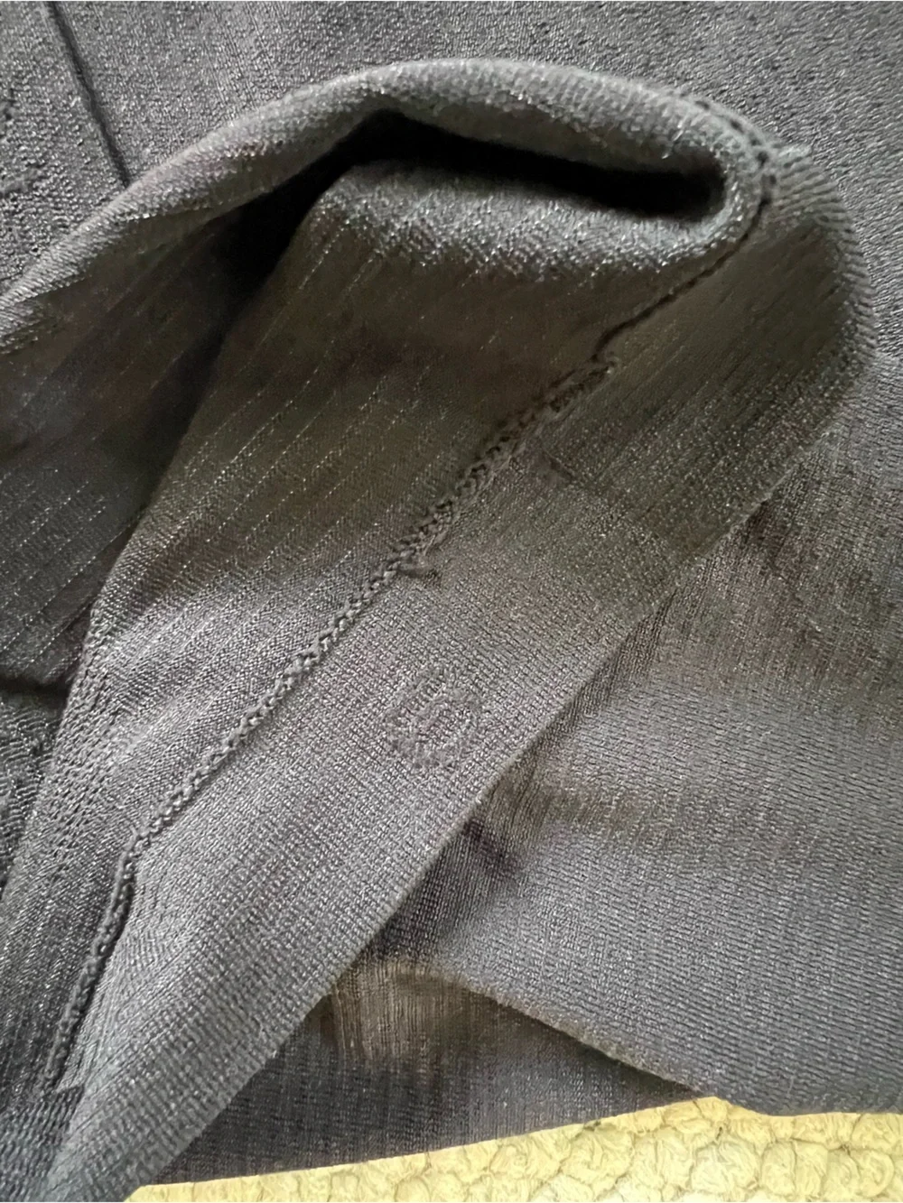 Lululemon Cropped Tech Tank - Picture 2 of 3